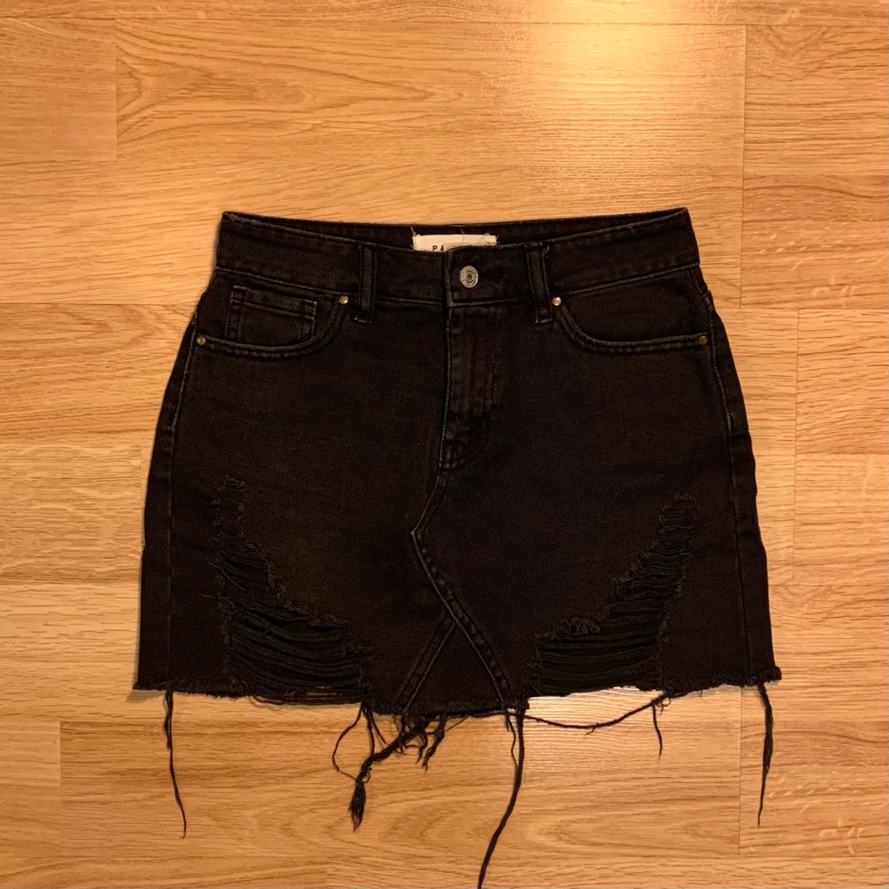 PacSun Black Distressed Denim Short Mini Skirt Size 23